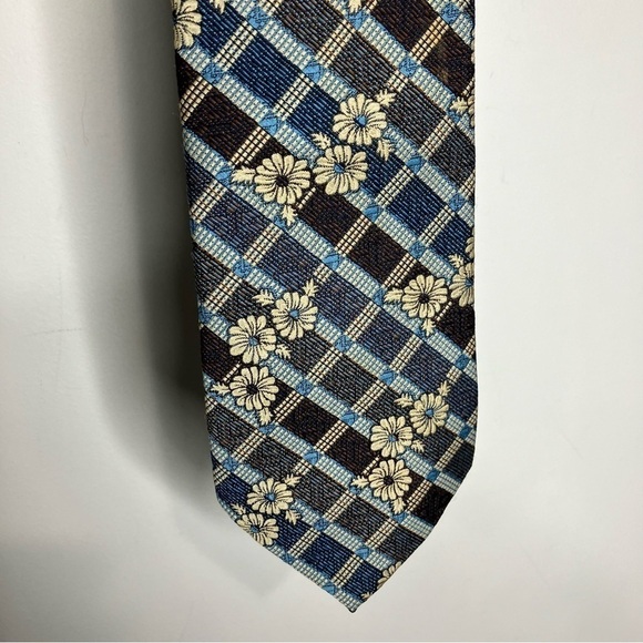Vintage Snappon tie clip on floral tie - Picture 2 of 6
